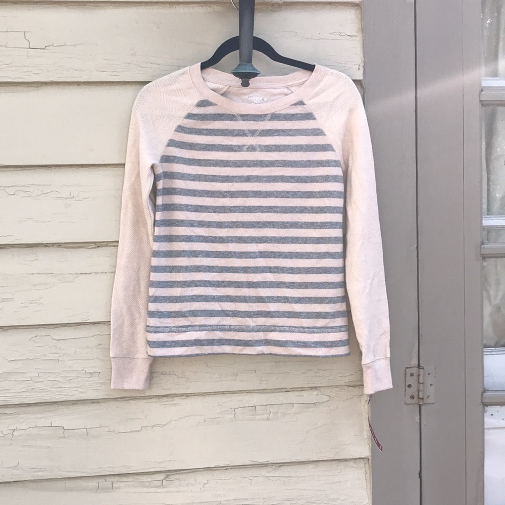 New XS heathered gray pullover Stripes sweater sweatshirt striped beige